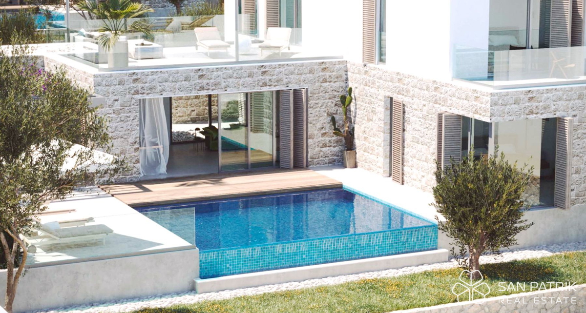 Ekskluzivne vile z bazenom: Luksuzno letovišče na Braču