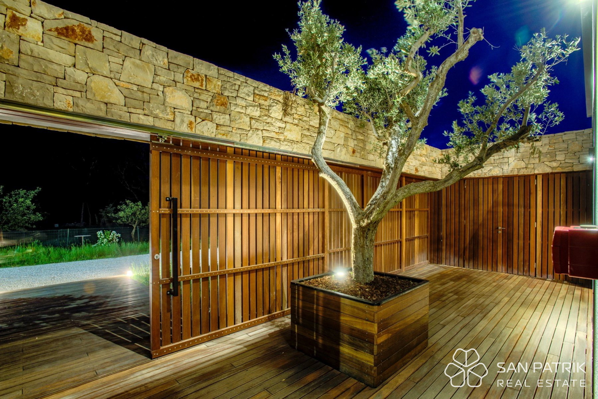 Vila Baderna: Sinonim za luksuzno in ekskluzivno uživanje v srcu Istre