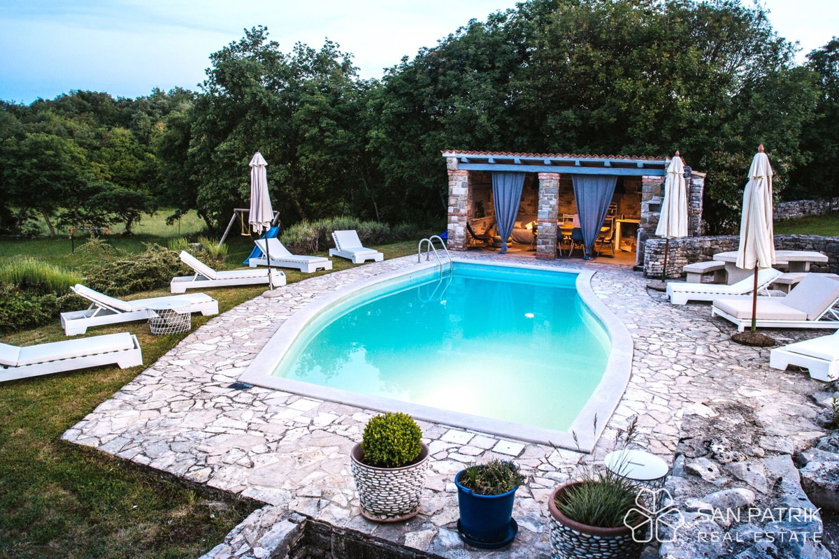 Stancija iz leta 1855 - odkrijte skrite čare Istre!