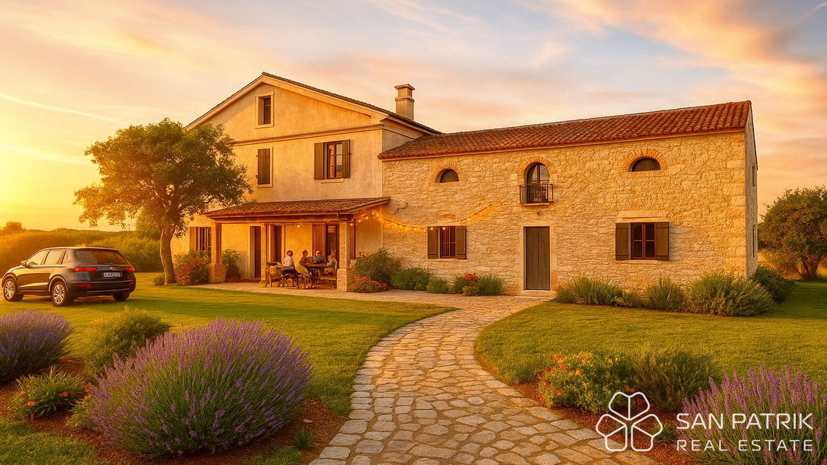 Zgodovinska posest z velikim turističnim potencialom, pogled na morje – Meduli