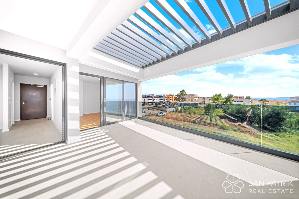 Privlaka Seafront Residences – Sodobni Penthouse v Prvi Vrsti ob Morju