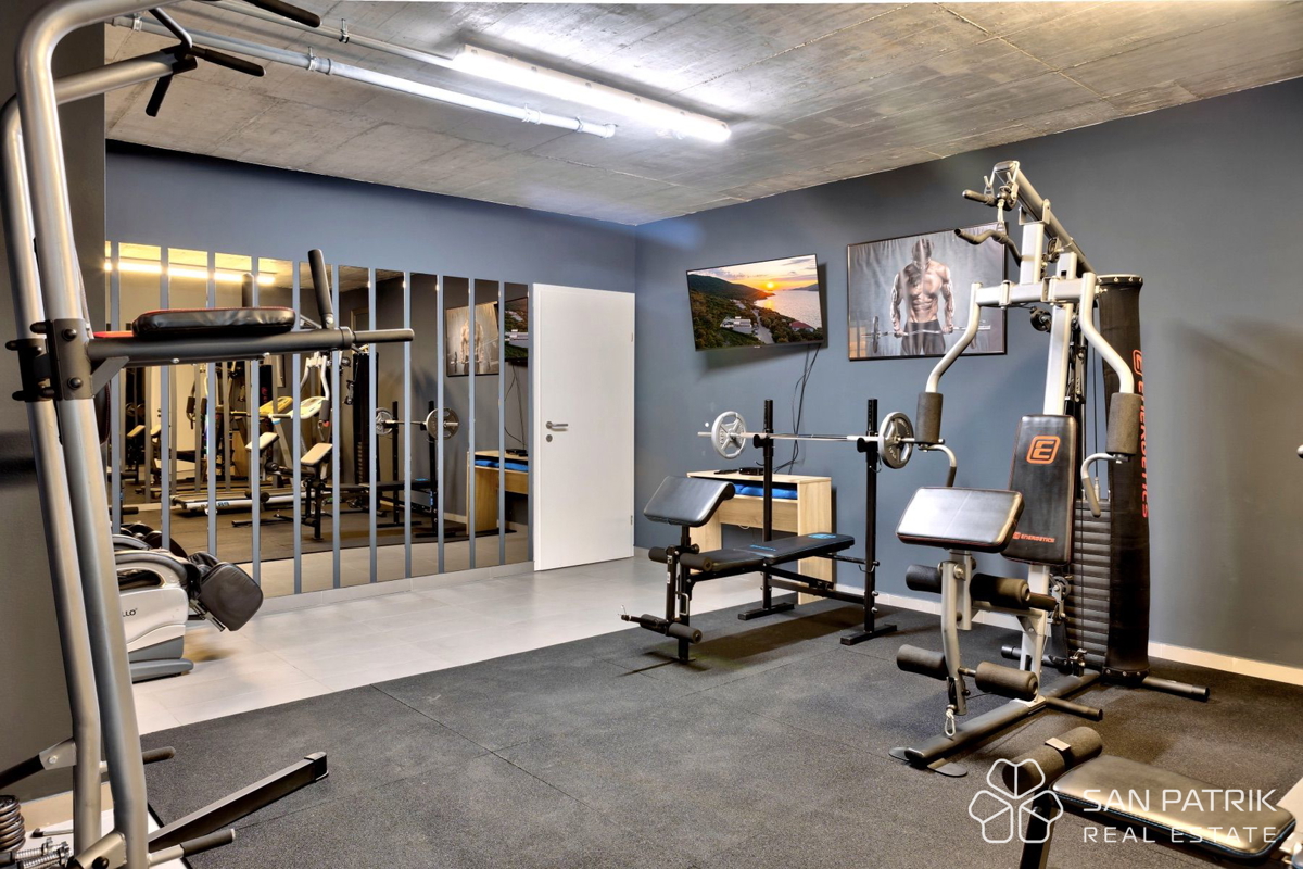 Brezčasna eleganca: Ekskluzivna vila na otoku Korčula