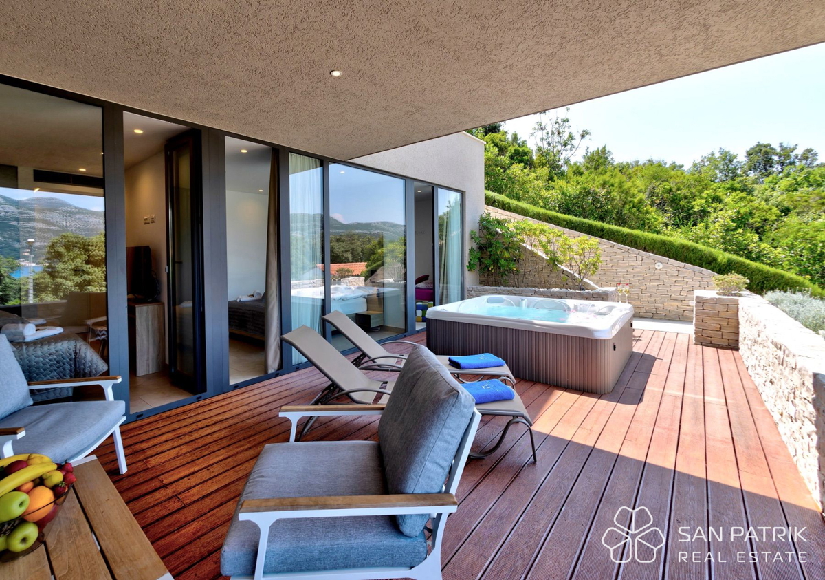 Brezčasna eleganca: Ekskluzivna vila na otoku Korčula