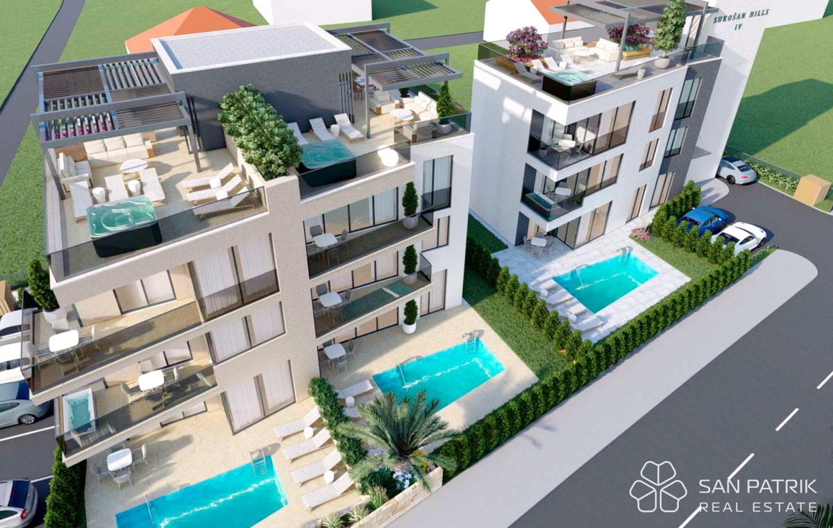 Življenje ob morju: Moderno stanovanje - penthouse (104 m2) v Sukošanu