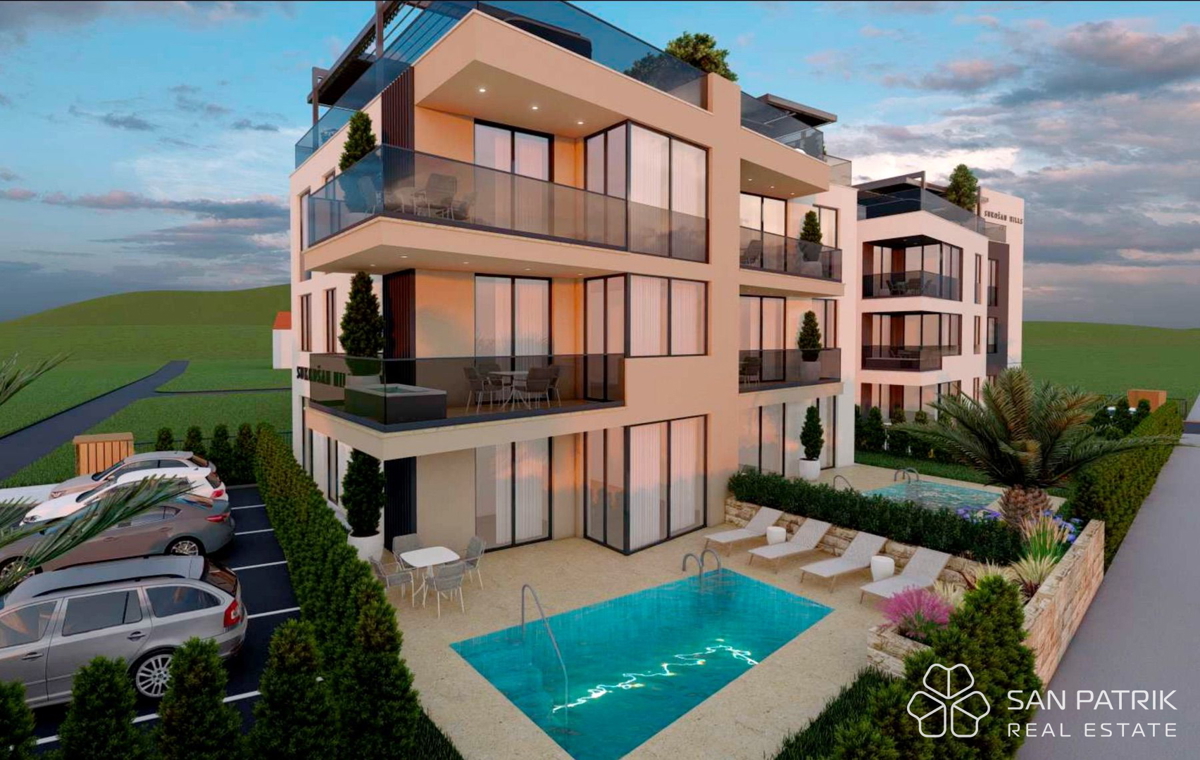 Življenje ob morju: Moderno stanovanje - penthouse (104 m2) v Sukošanu