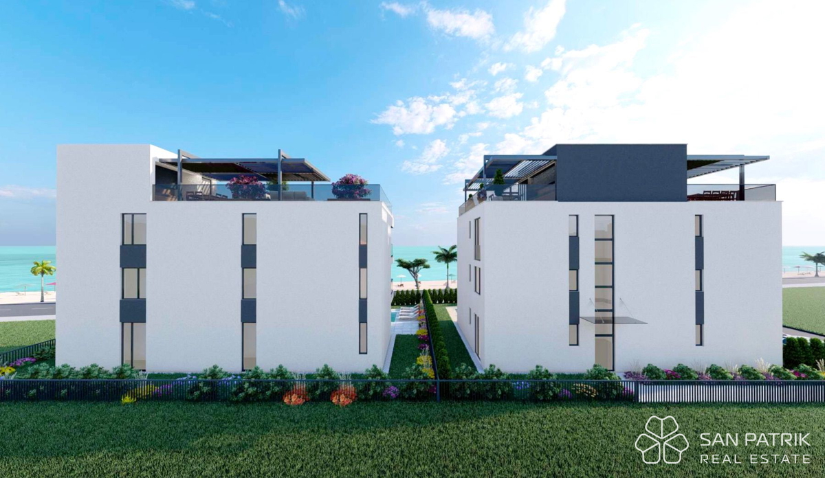 Življenje ob morju: Moderno stanovanje - penthouse (104 m2) v Sukošanu