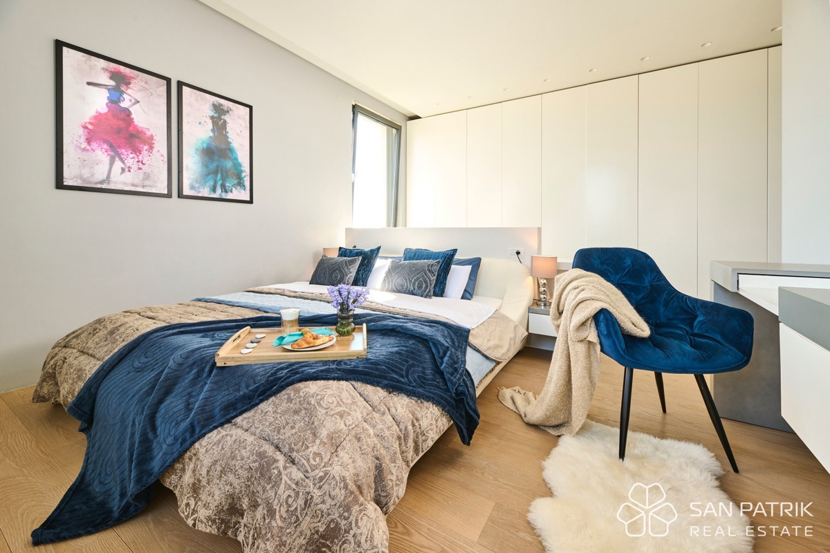 Čudovita mediteranska vila z bazenom v Umagu - pogled na morje