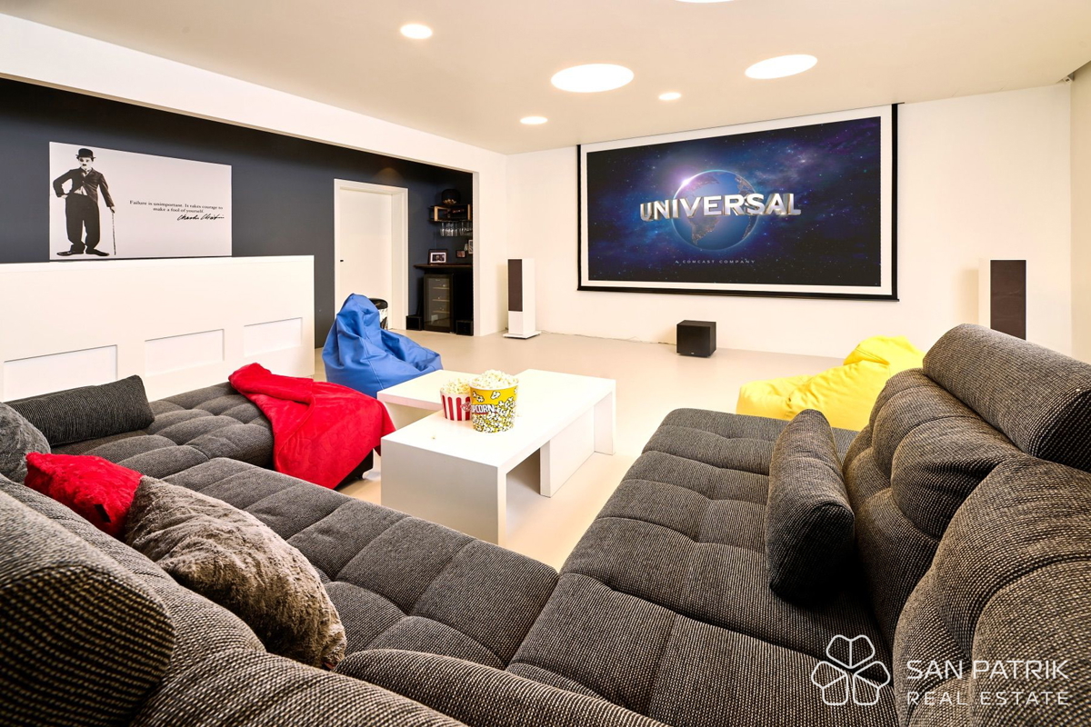 Čudovita mediteranska vila z bazenom v Umagu - pogled na morje