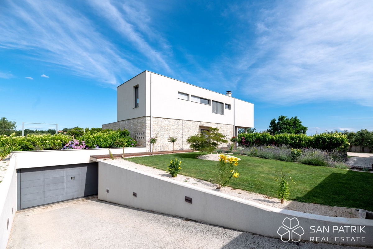 Čudovita mediteranska vila z bazenom v Umagu - pogled na morje