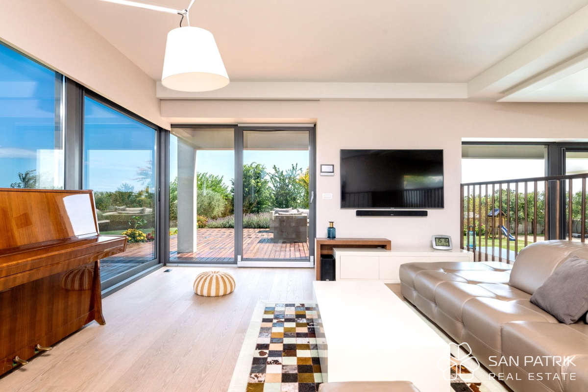 Čudovita mediteranska vila z bazenom v Umagu - pogled na morje