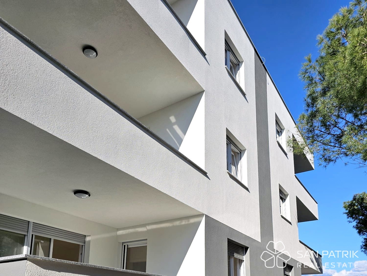 Apartma z bazenom na otoku Pagu - popolna naložba za vaš dopust!