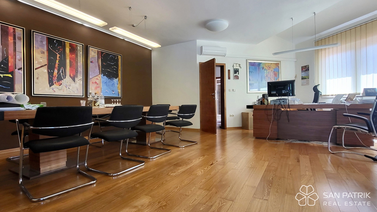 Crikvenica, okolica – Tovarna kave, opremljena in pripravljena za obratovanje