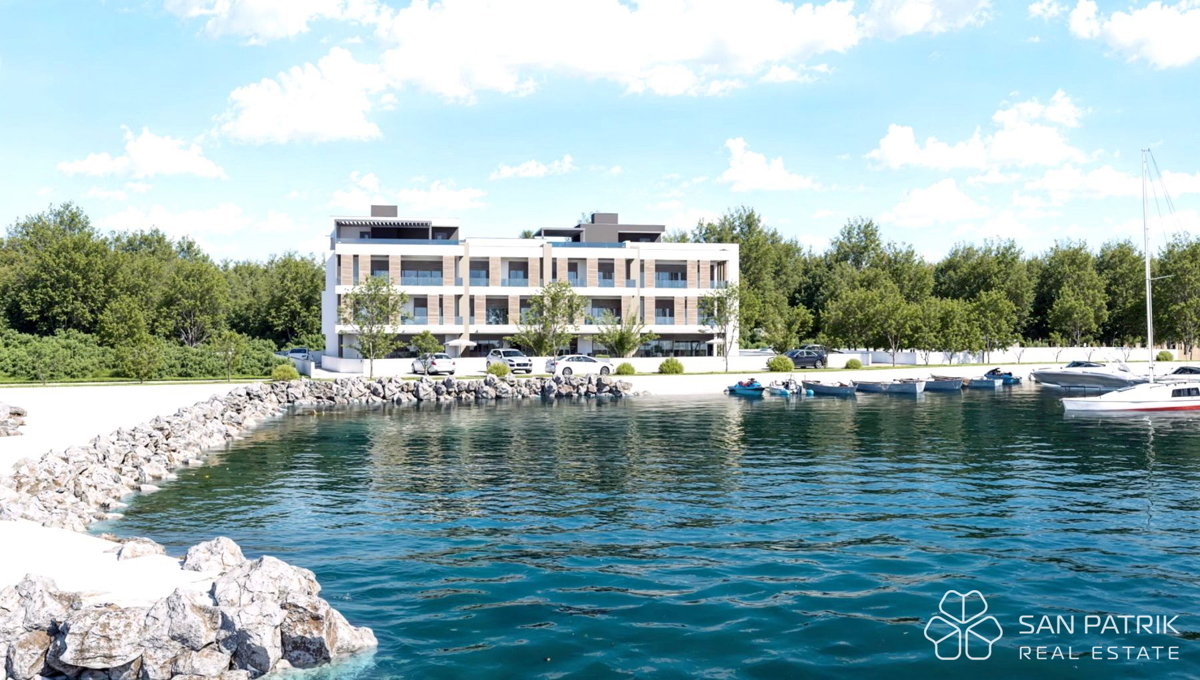 EKSKLUZIVNA PENTHOUSE V ZATONU PRI ZADRU – PRVA VRSTA OB MORJU