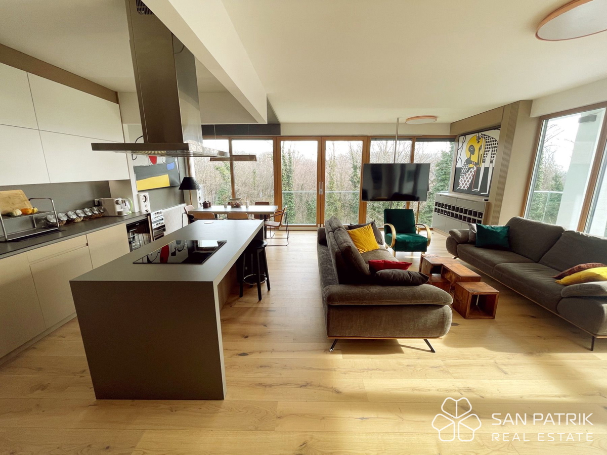 Ekskluzivno 5-sobno stanovanje (153 m2) v zeleni oazi gozdnega parka Jelenovac