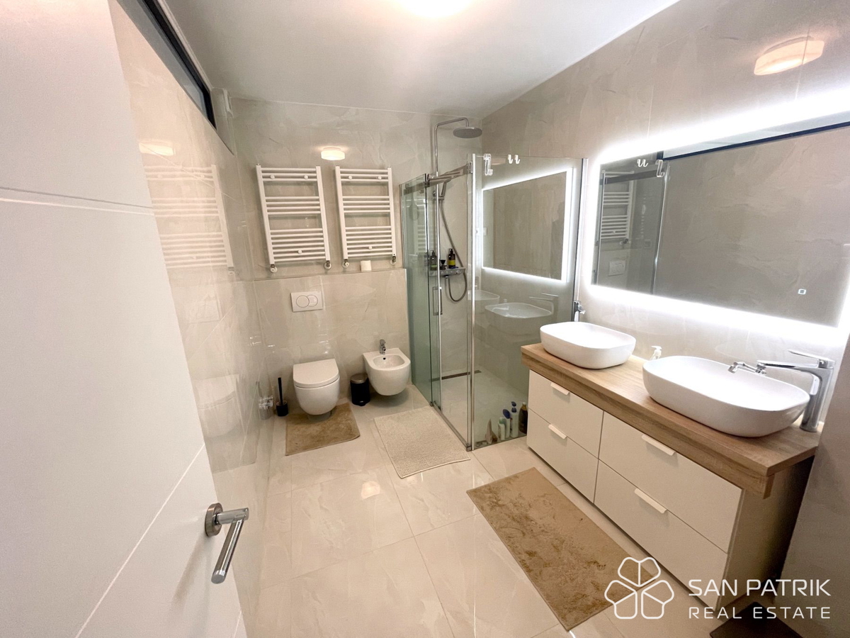 Ekskluzivno 5-sobno stanovanje (153 m2) v zeleni oazi gozdnega parka Jelenovac