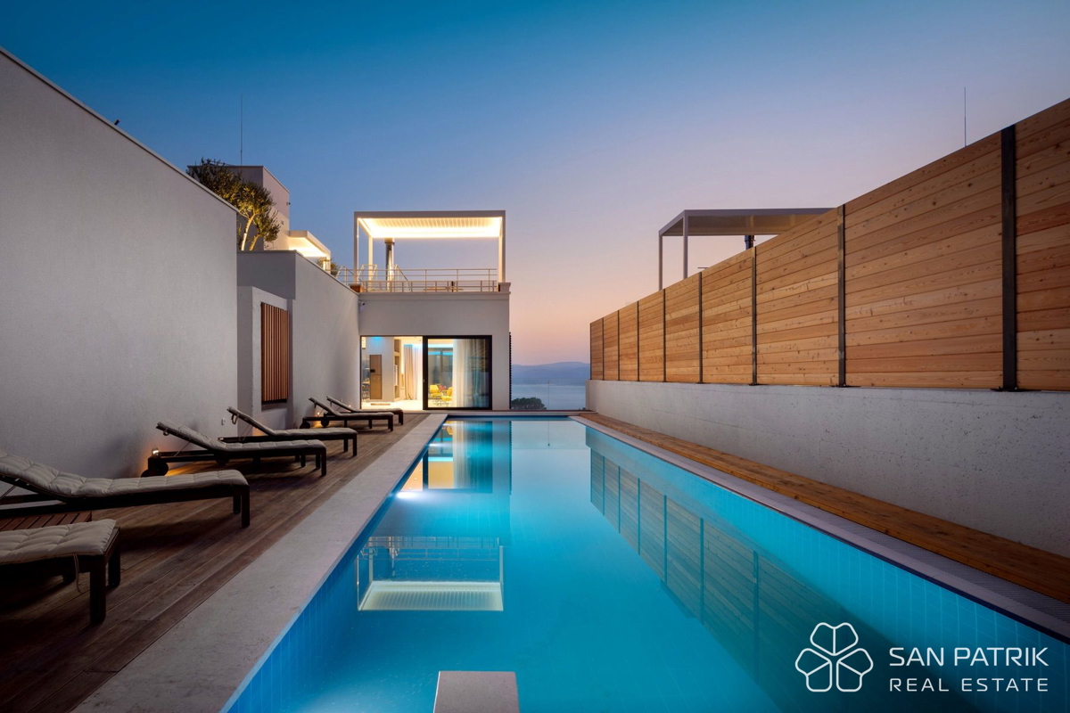 Vila Bura – Kraljica dalmatinske obale