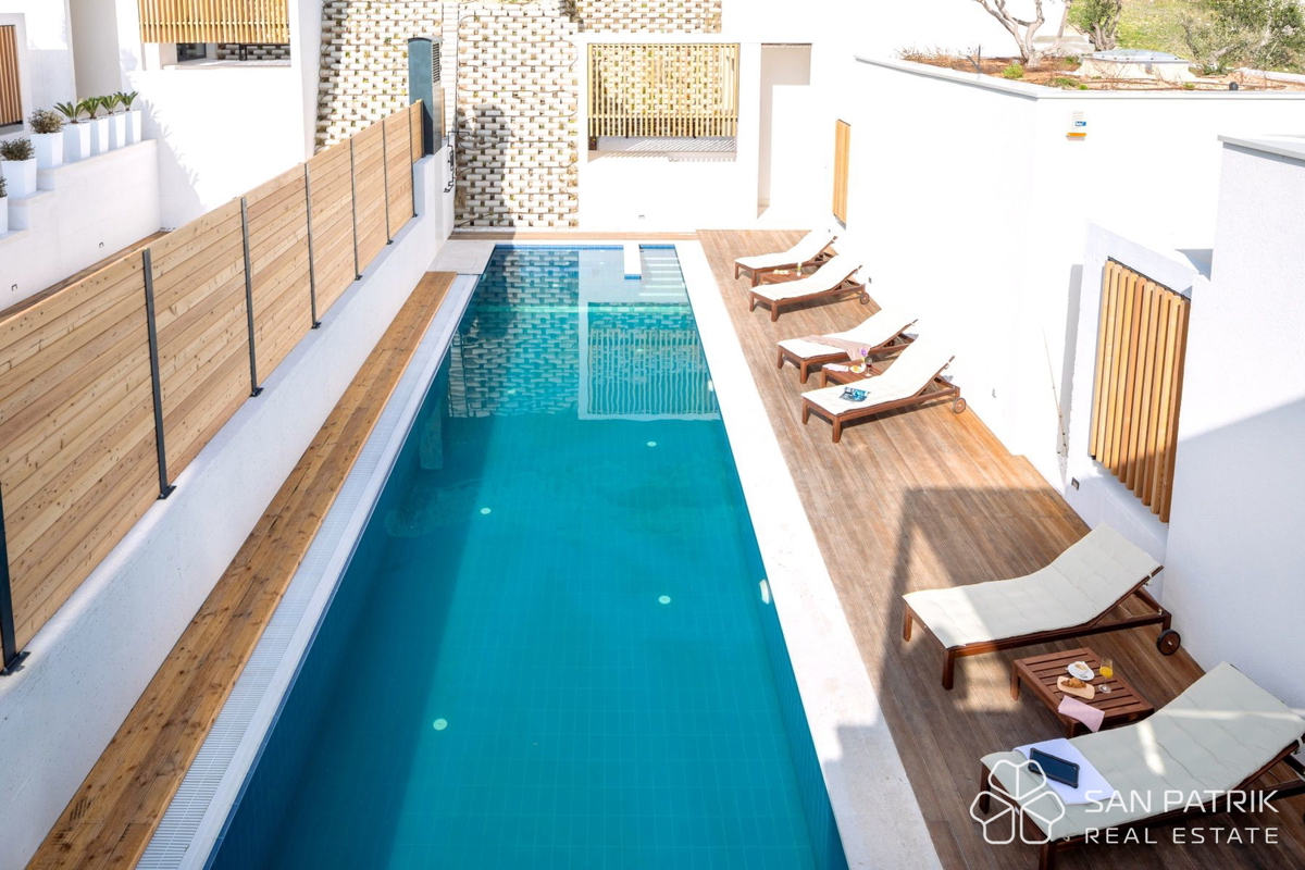 Vila Bura – Kraljica dalmatinske obale