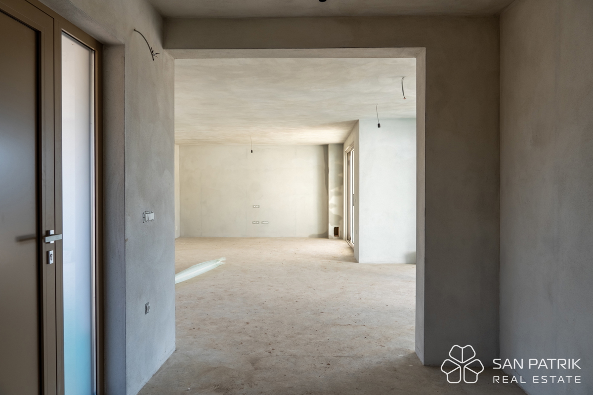 Moderna pritlična hiša (130 m2) na mirni lokaciji v bližini Labina