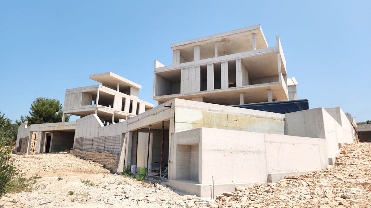 Moderna vila s pogledom na morje + bazen na otoku Brač - 300m od morja