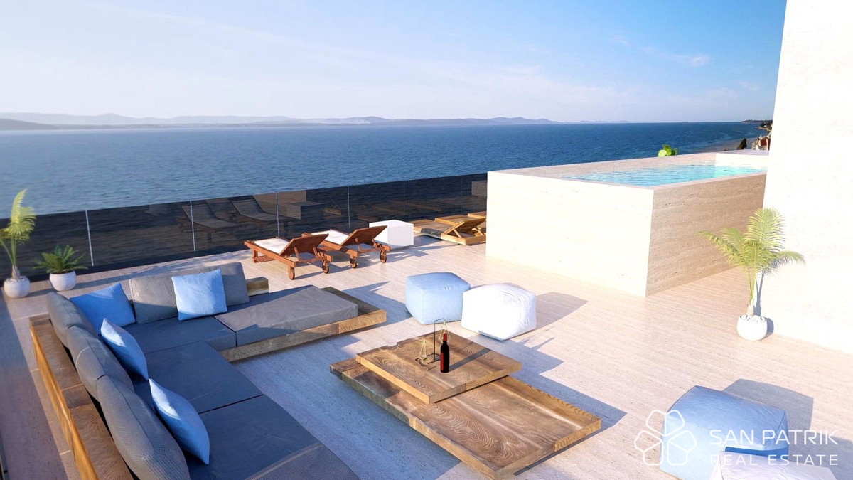 Ekskluzivni penthouse s strešnim bazenom in 360° razgledom – Diklo, Zadar