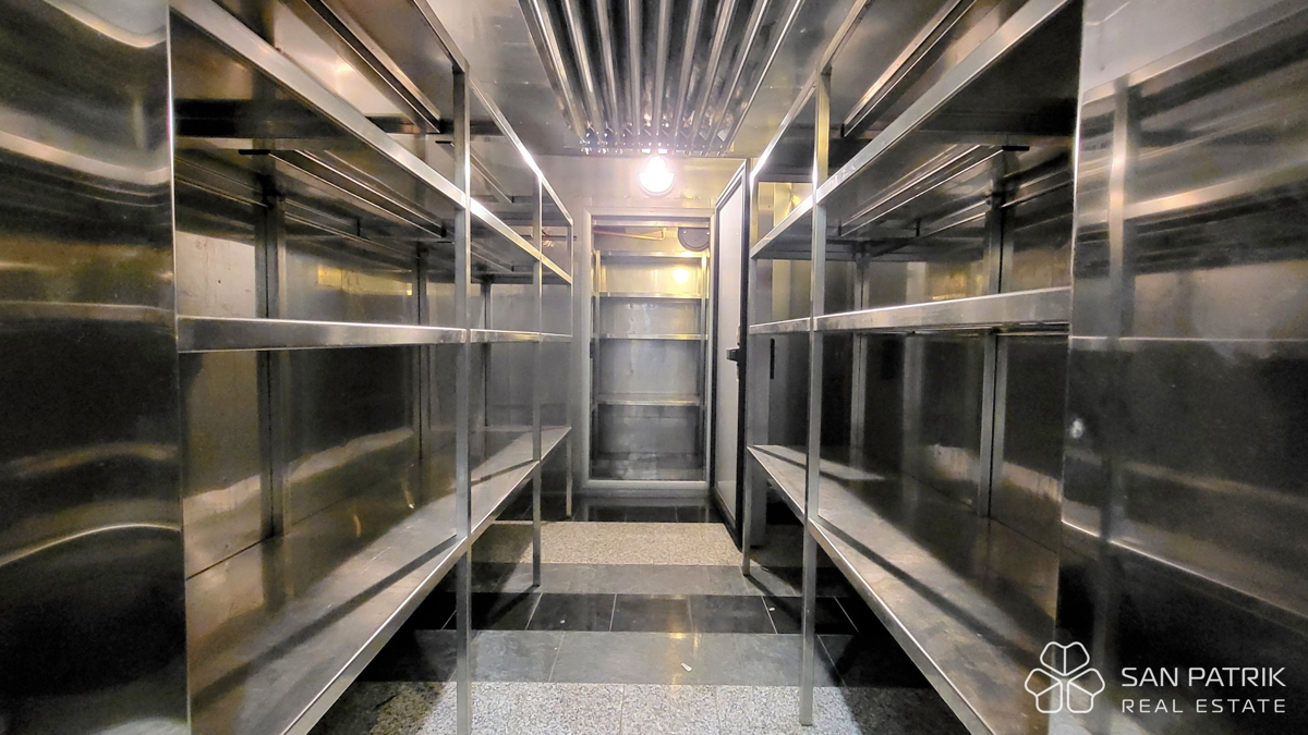 Novi Vinodolski, okolica: hiša idealna za turizem