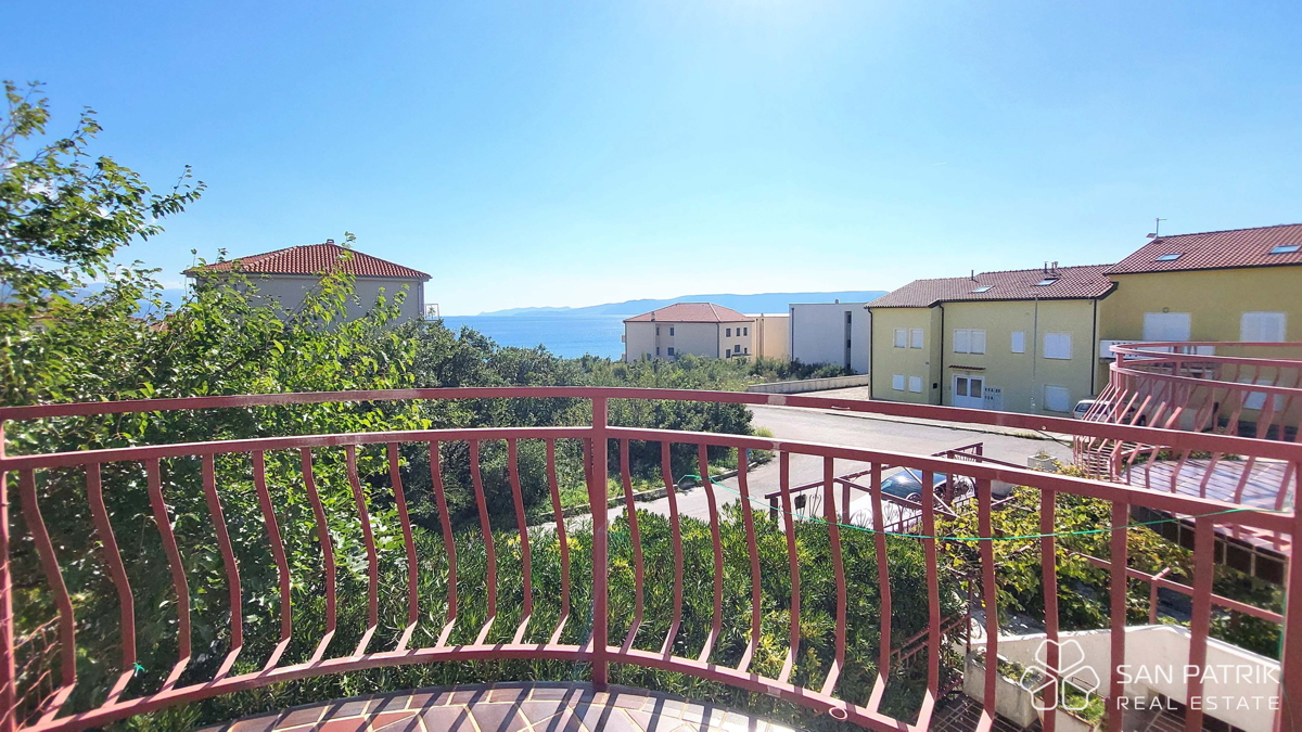 Novi Vinodolski, okolica: hiša idealna za turizem