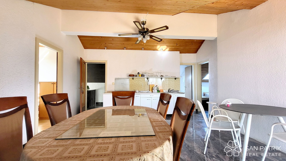 Novi Vinodolski, okolica: hiša idealna za turizem