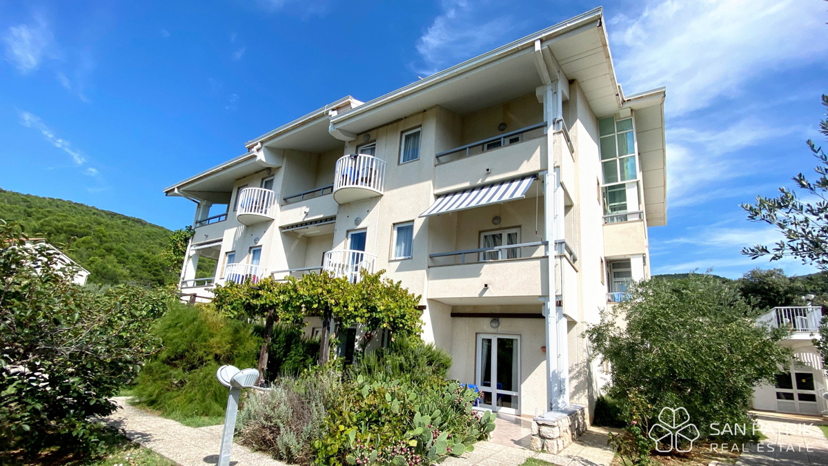 Otok Cres: hotel s 4 zvezdicami z utečenim poslovanjem – investicijska priložnost