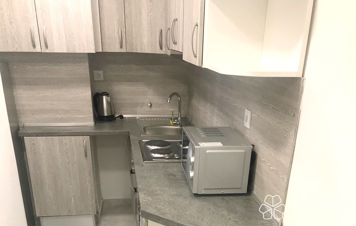 Center - Amruševa: Trosobno stanovanje z delovno sobo (107,87 m2) s teraso in pogledom