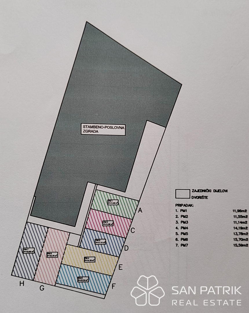 Renoviran trisobno stanovanje v bližini obračališča Dubec – Novo Brestje