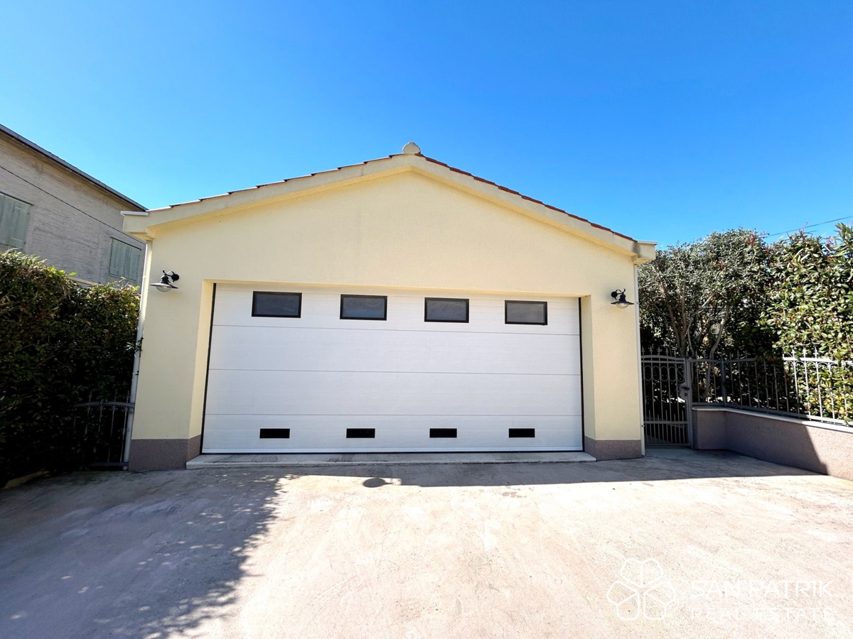 Avtentična dalmatinska vila z bazenom – spoj tradicije in trajnostnega bivanja