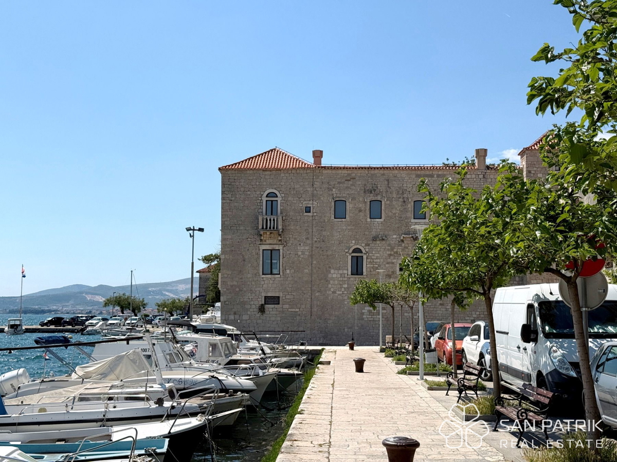 Avtentična dalmatinska vila z bazenom – spoj tradicije in trajnostnega bivanja