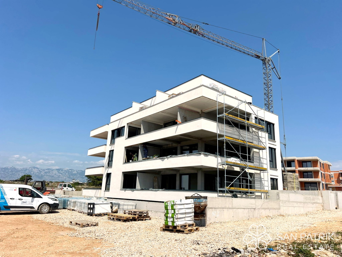 Vaš dom na Mediteranu – moderni apartmaji na otoku Pag, 300m od morja!