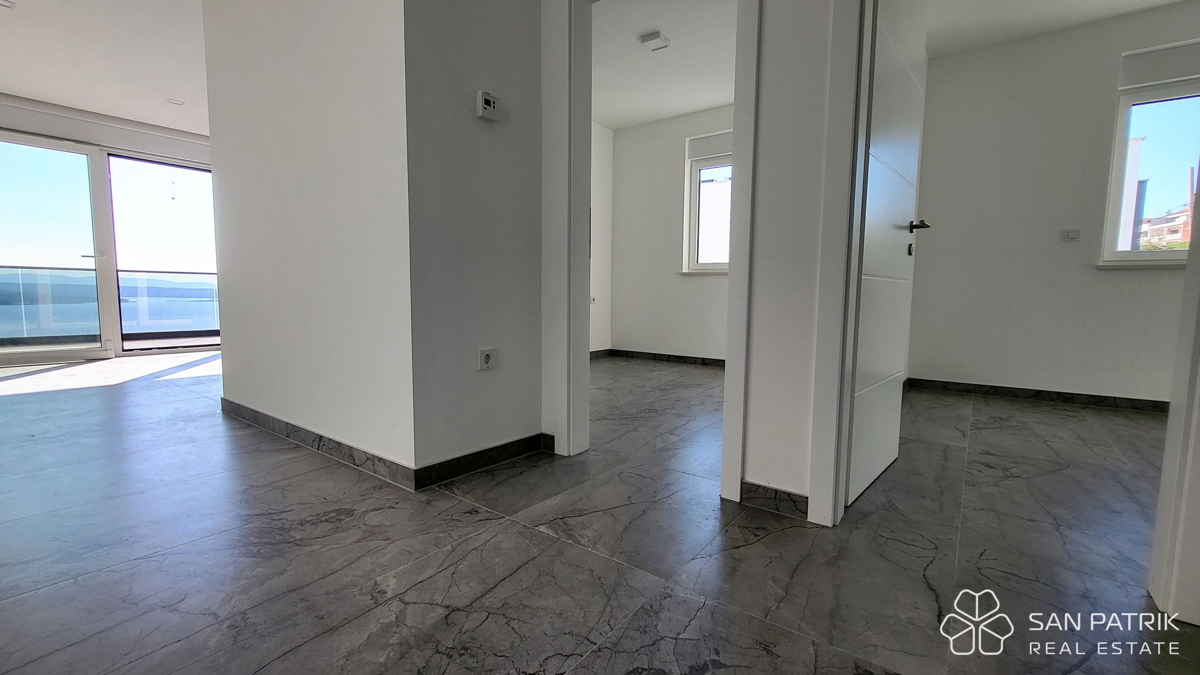 Crikvenica: Stanovanje v novi stavbi s panoramskim pogledom na morje