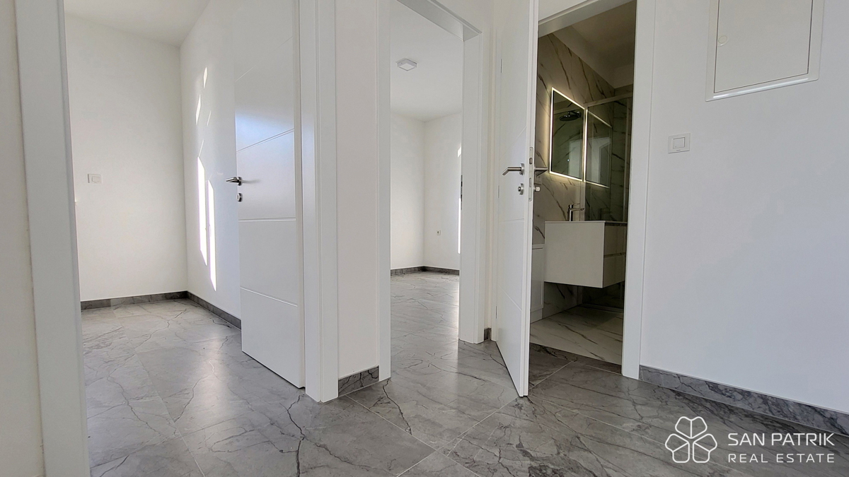 Crikvenica: Stanovanje v novi stavbi s panoramskim pogledom na morje