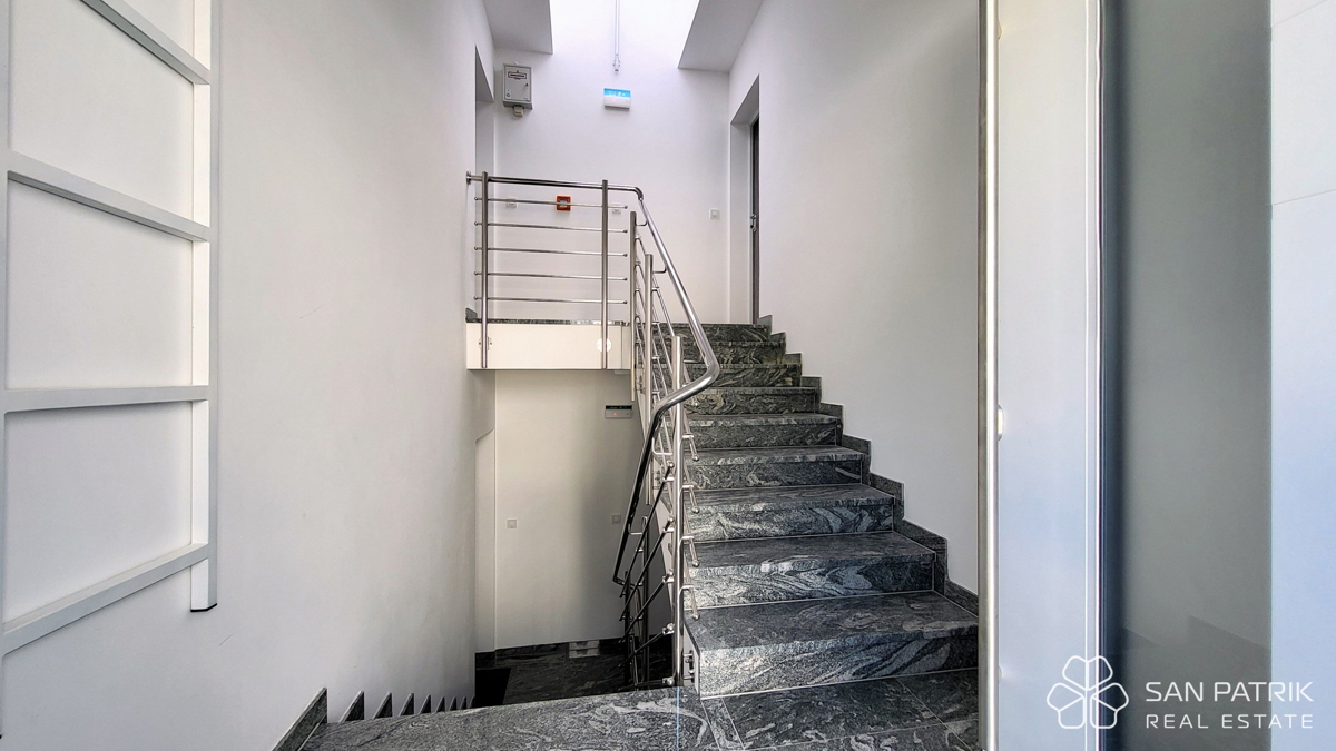 Crikvenica: Stanovanje v novi stavbi s panoramskim pogledom na morje