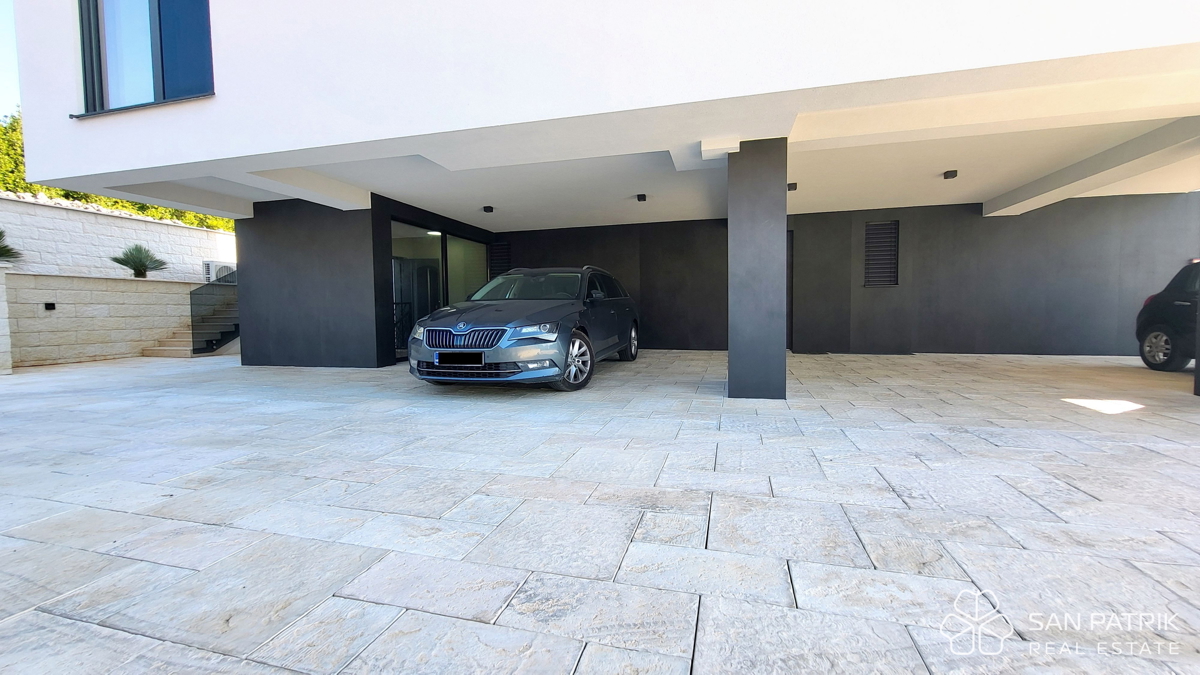 Moderno stanovanje v novogradnji na mirni lokaciji na otoku Krku