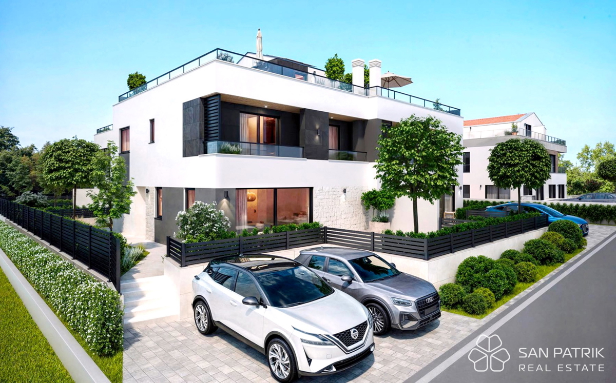 Hiša z bazenom na zaželeni lokaciji v Poreču, idealna za turistični najem