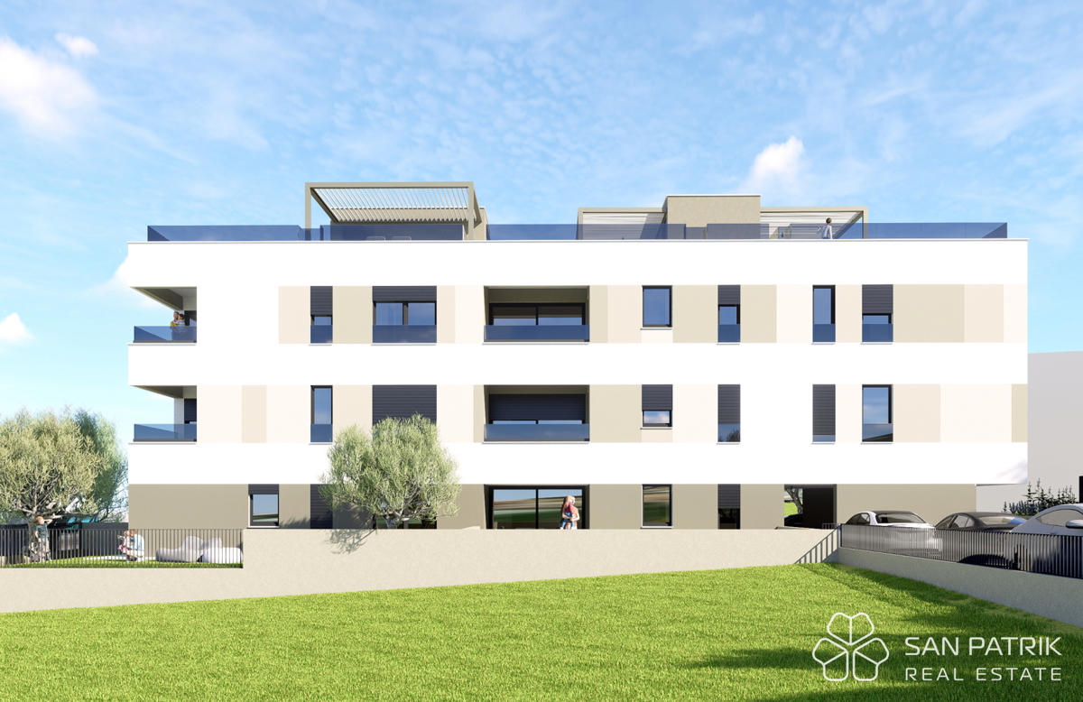 Novogradnja z razgledom na morje, 250 m od plaže, Podstrana