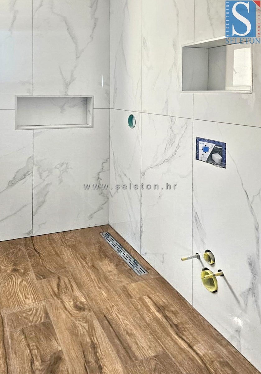 Apartma v Poreču 68 m2, blizu centra in plaže