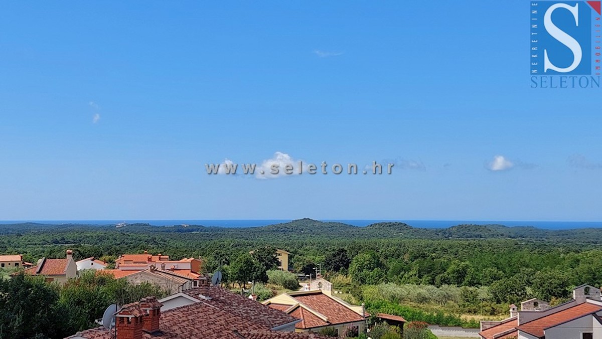 Stanovanje v okolici Poreča 82 m2 s pogledom na morje