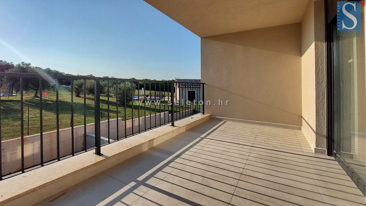 Poreč - okolica, novo stanovanje od 72 m2, 2 spalnice, 2 parkirni mesti