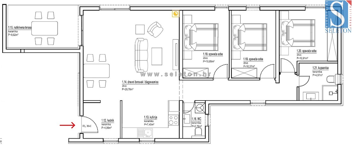 Istra, Poreč, novo stanovanje 95 m2 z lastnim vrtom 115 m2, cca 800 m od morja (zračne črte)