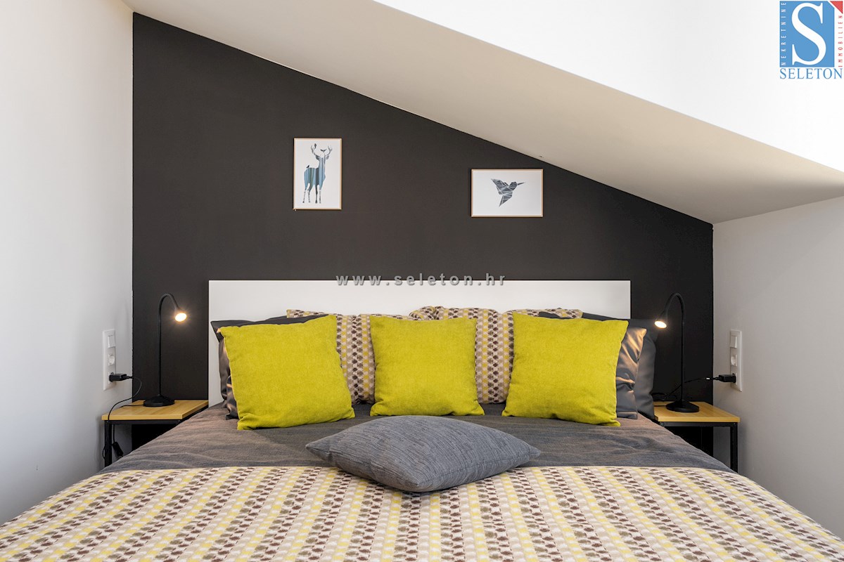 Vrstna hiša velikosti 114 m2 z bazenom