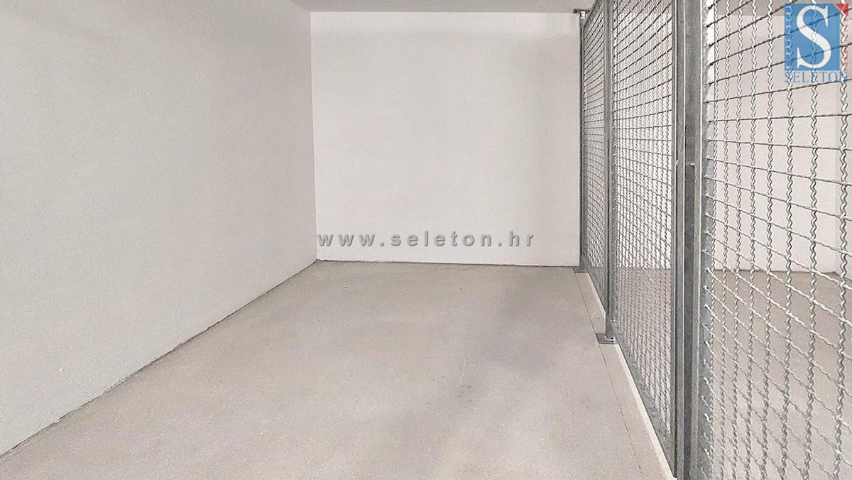 Istra, Poreč, novo stanovanje 82 m2 s pogledom na morje v bližini Poreča, 2 parkirni mesti in shramba