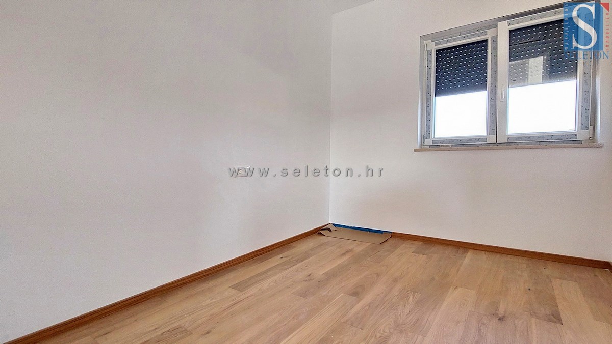 Poreč - okolica, novo stanovanje od 68 m2, 3 spalnice, 2 parkirni mesti