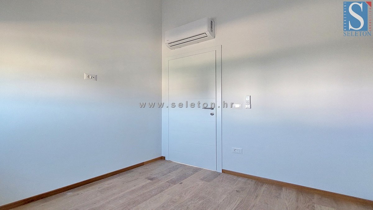 Poreč - okolica, novo stanovanje od 68 m2, 3 spalnice, 2 parkirni mesti