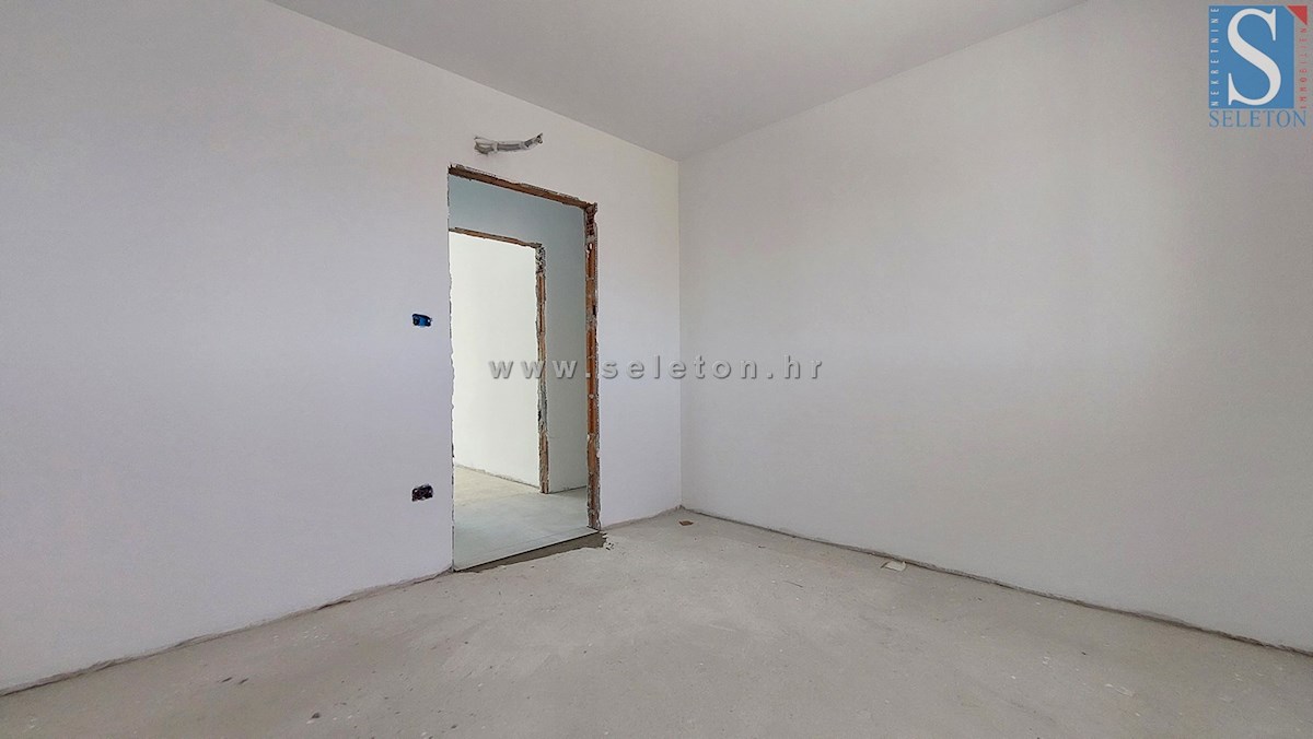 Novo stanovanje 67 m2 s pogledom na morje, DVIGALO, 2 parkirni mesti