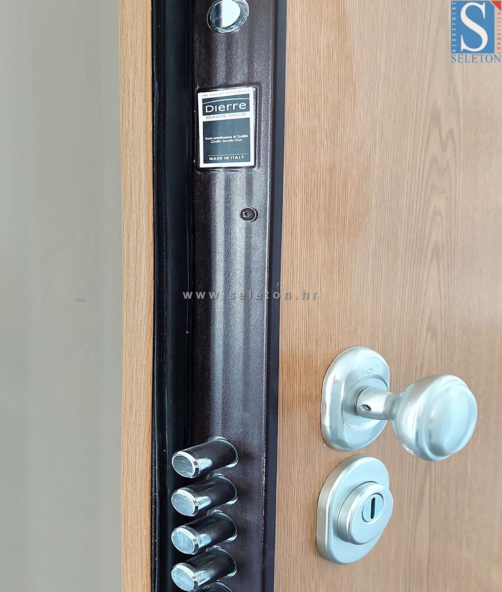 Istra, novo stanovanje v okolici Poreča 72 m2 z vrtom 170 m2