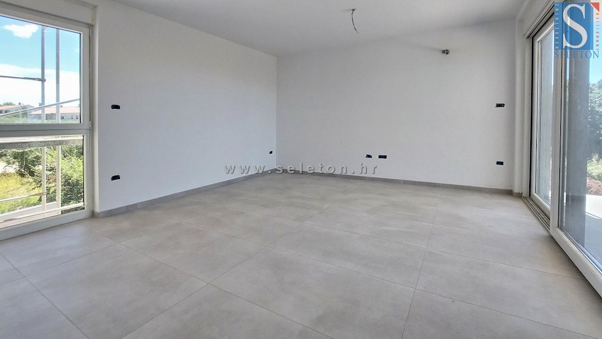 Novo stanovanje 67 m2 s pogledom na morje, DVIGALO, 2 parkirni mesti